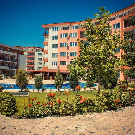Privilege - Menada Apartment *