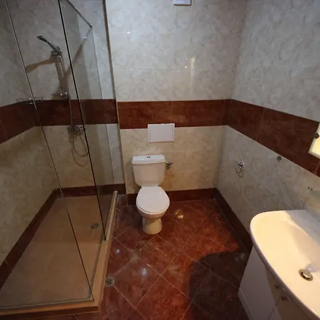 Apartment Privilege - Menada Elenite