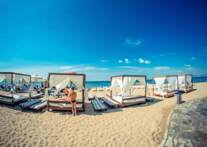 Apartment Privilege - Menada Elenite