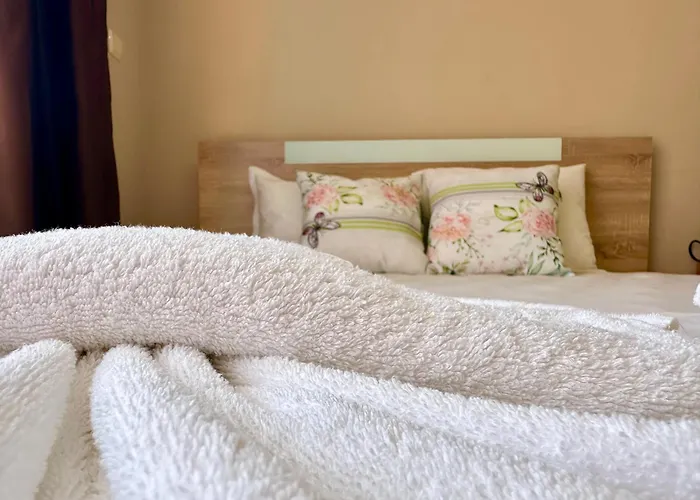 Apartment Privilege - Menada Elenite