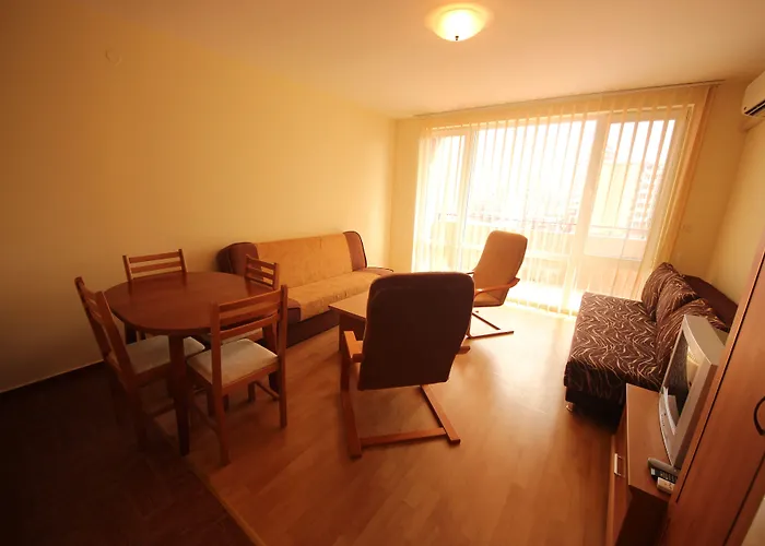 Privilege - Menada Apartment *