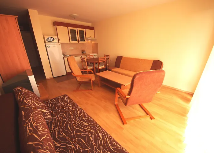 Privilege - Menada Apartment Elenite