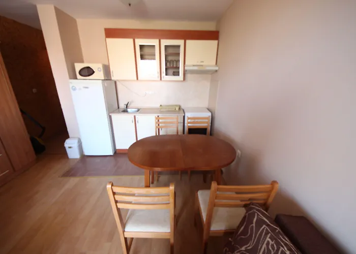 Privilege - Menada Apartment *